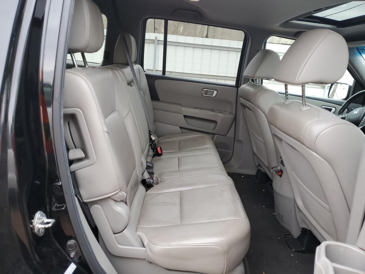 5FNYF4H56CB037827 2012 Honda Pilot Exl