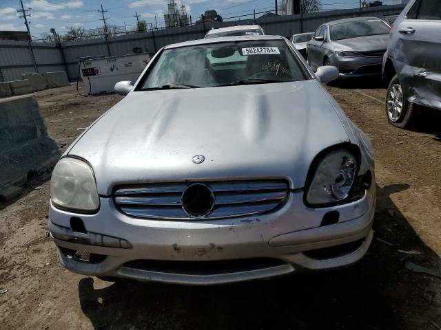 2000 Mercedes-Benz Slk 230 Kompressor VIN: WDBKK47F1YF159895 Lot: 50242784