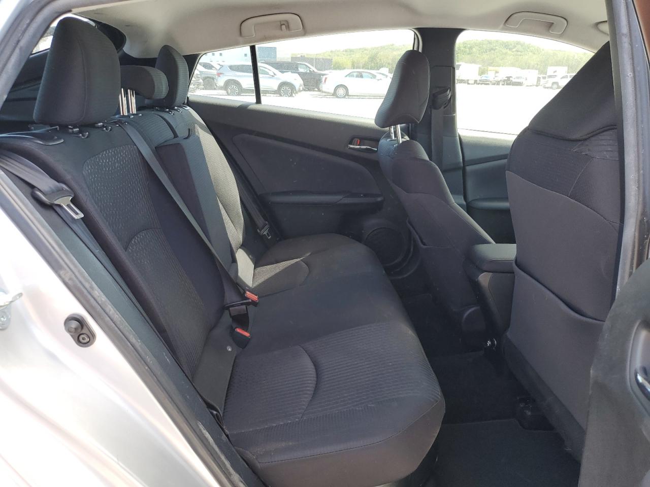 JTDKBRFU1H3047579 2017 Toyota Prius