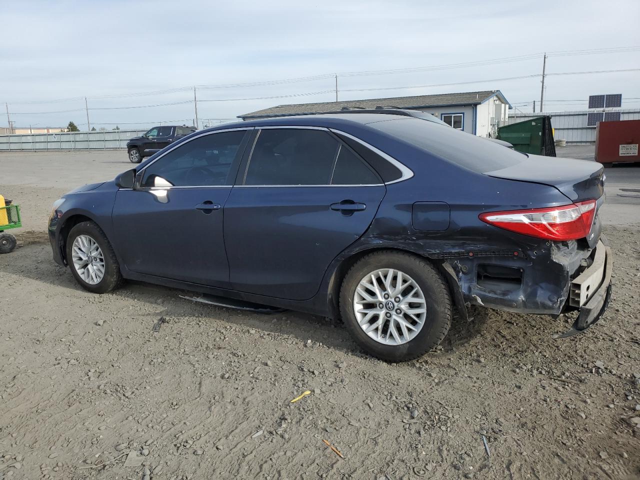 2016 Toyota Camry Le vin: 4T1BF1FK1GU601518