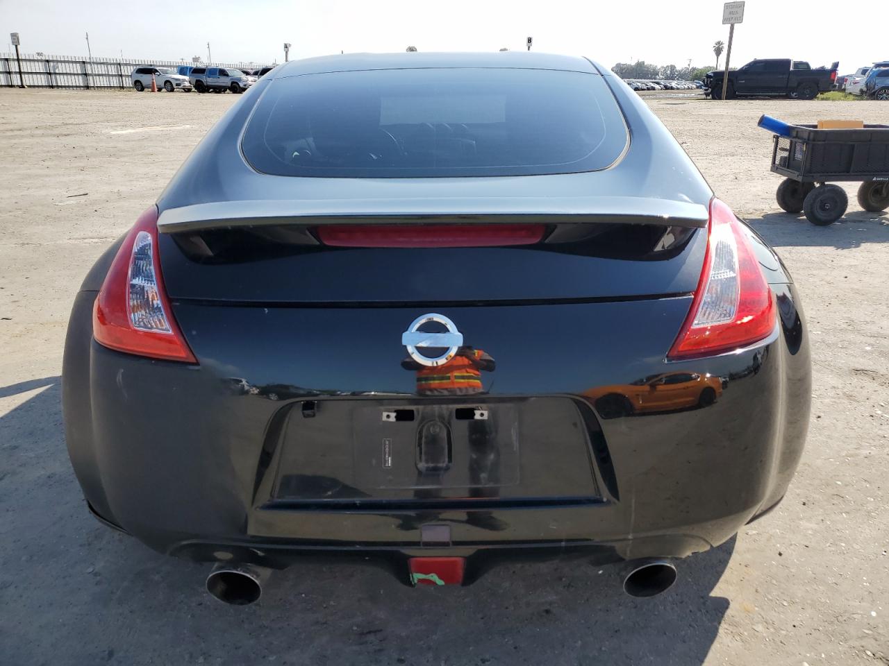 JN1AZ4EH1HM951749 2017 Nissan 370Z Base