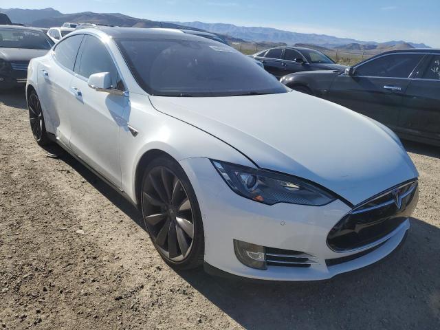 2015 Tesla Model S 70D VIN: 5YJSA1S2XFF099513 Lot: 49400934