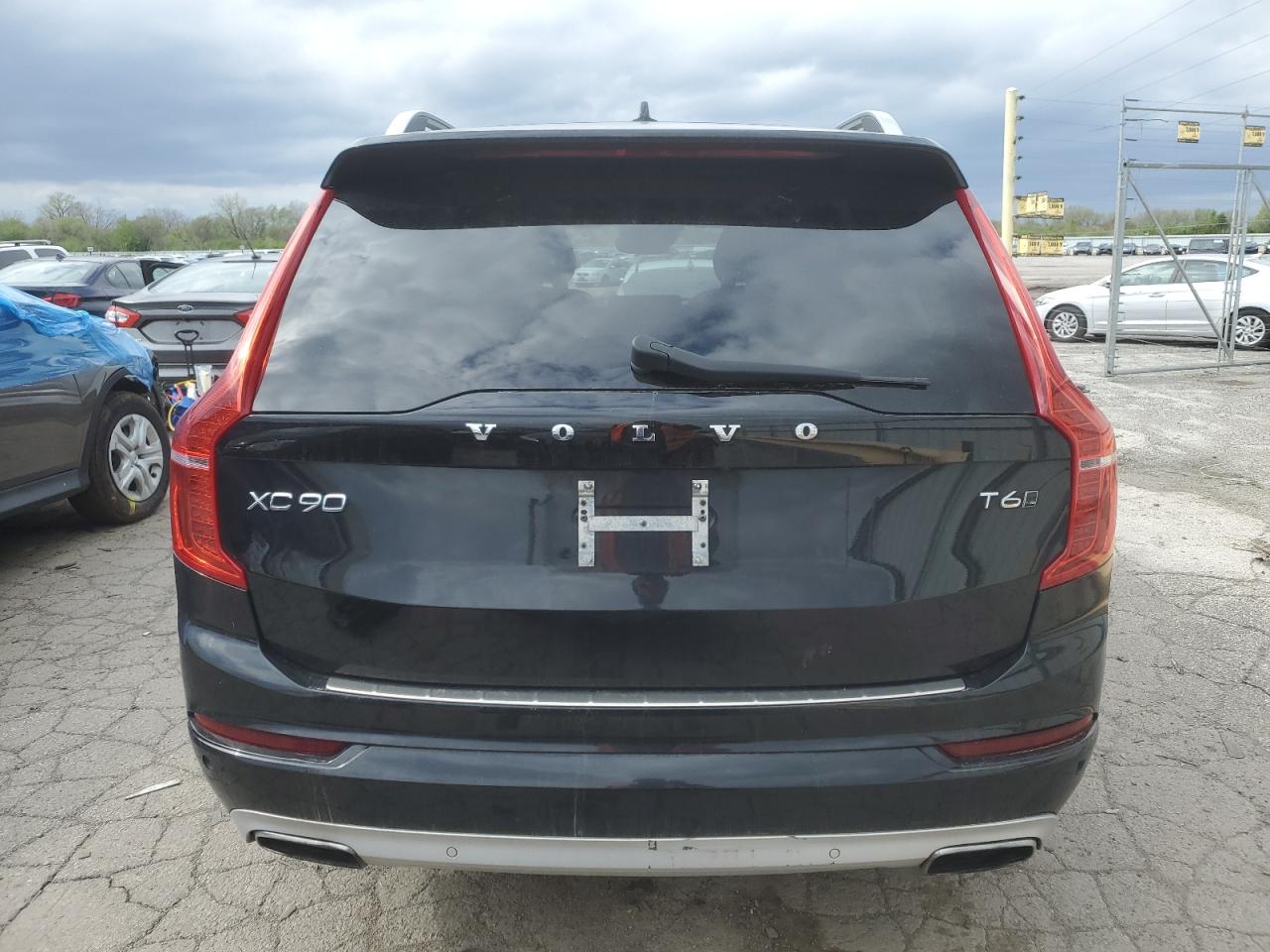 YV4A22PK5G1060391 2016 Volvo Xc90 T6