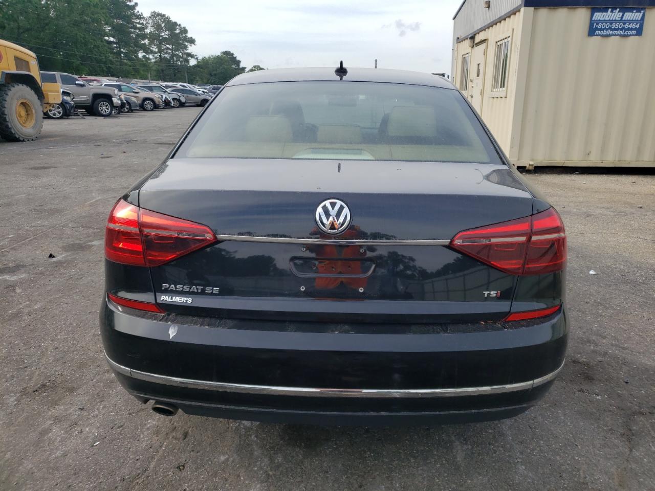 2017 Volkswagen Passat Se vin: 1VWBT7A39HC039890