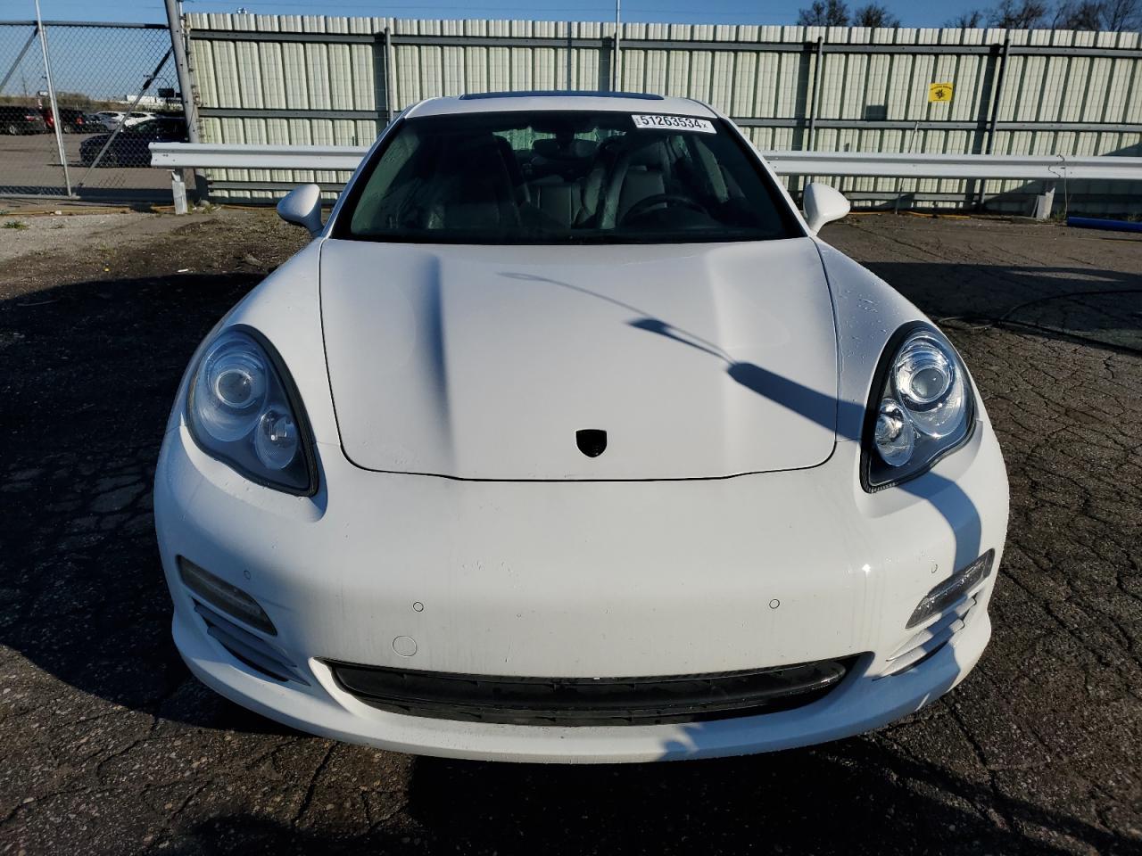 WP0AA2A75CL014598 2012 Porsche Panamera 2