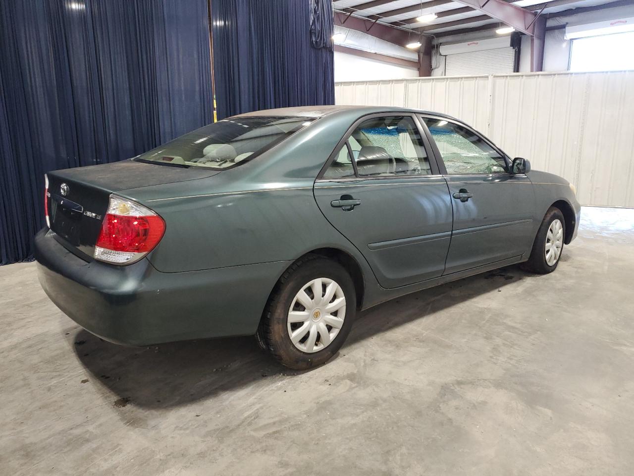 4T1BE32K75U424278 2005 Toyota Camry Le