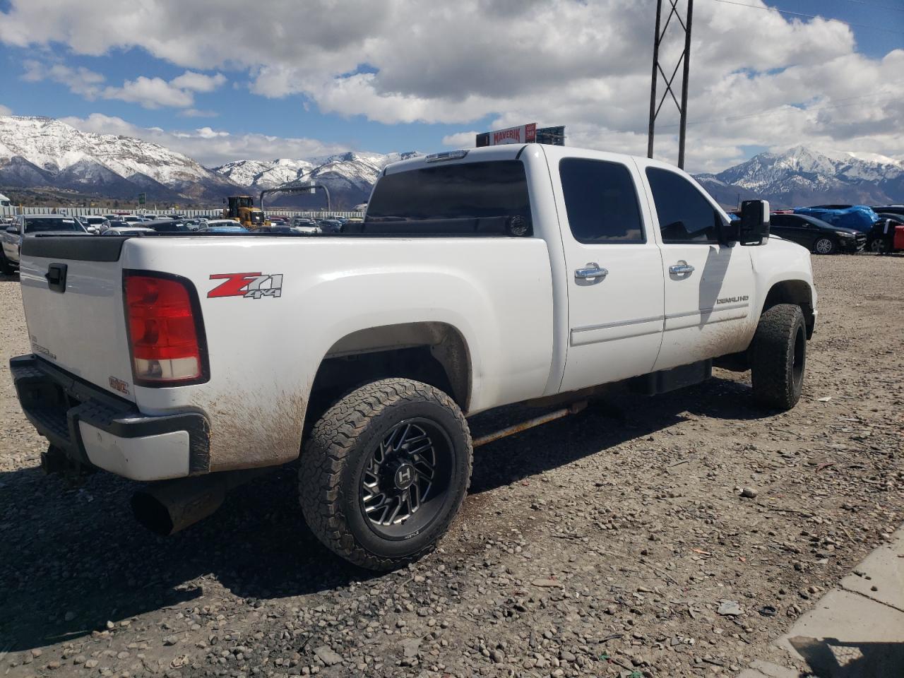 1GT125C89BF146832 2011 GMC Sierra K2500 Denali