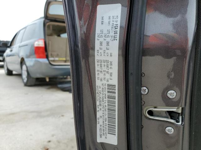 2018 Jeep Cherokee Latitude Plus VIN: 1C4PJLLX5JD561889 Lot: 48731794