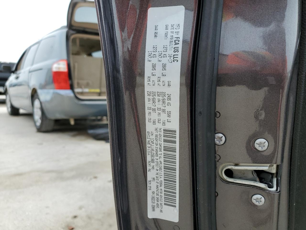 1C4PJLLX5JD561889 2018 Jeep Cherokee Latitude Plus