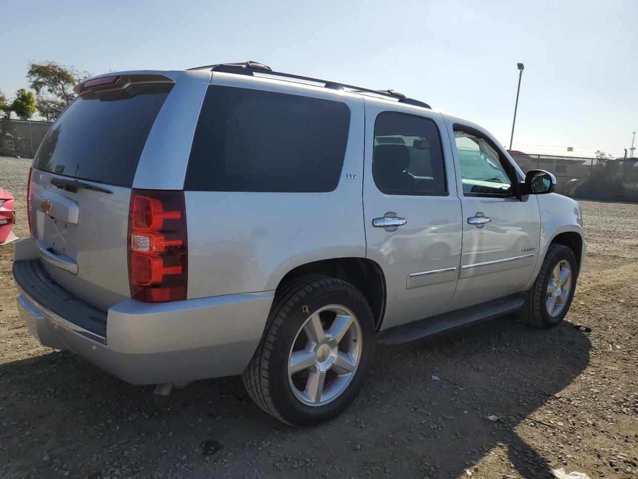 2014 Chevrolet Tahoe K1500 Ltz vin: 1GNSKCE01ER230041