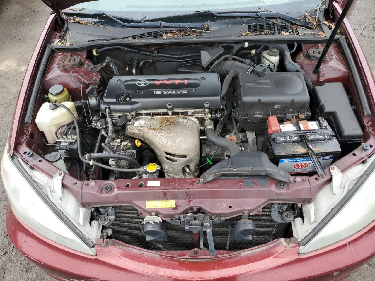 4T1BE32K94U355575 2004 Toyota Camry Le