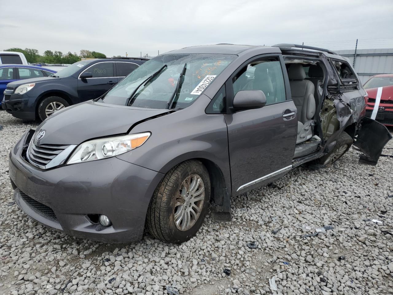 5TDYK3DC5GS738077 2016 Toyota Sienna Xle