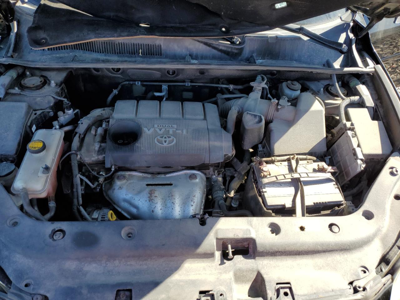 JTMDF4DV0A5017737 2010 Toyota Rav4 Limited