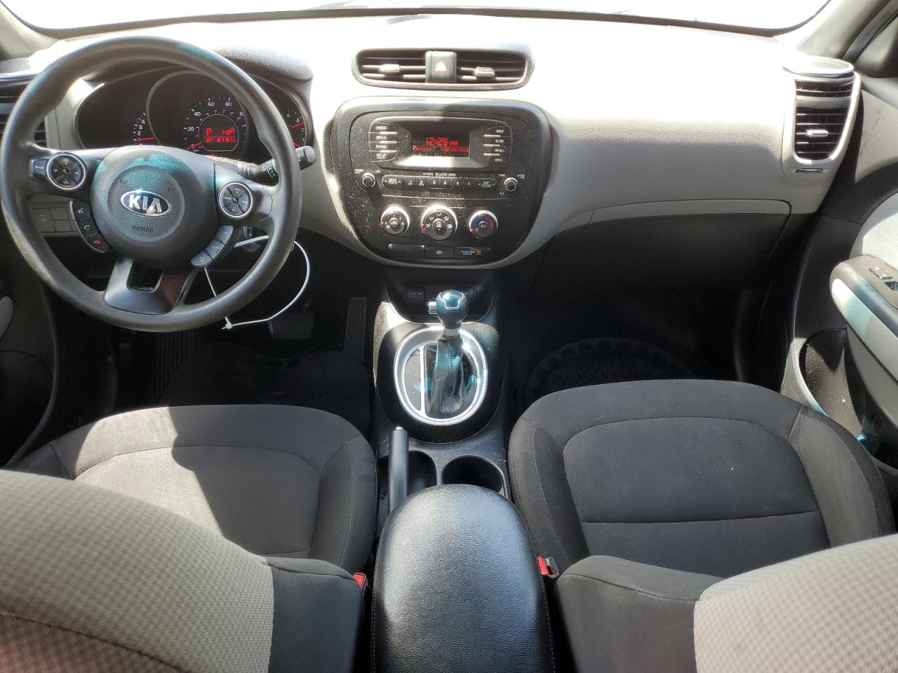 KNDJN2A2XG7339593 2016 Kia Soul