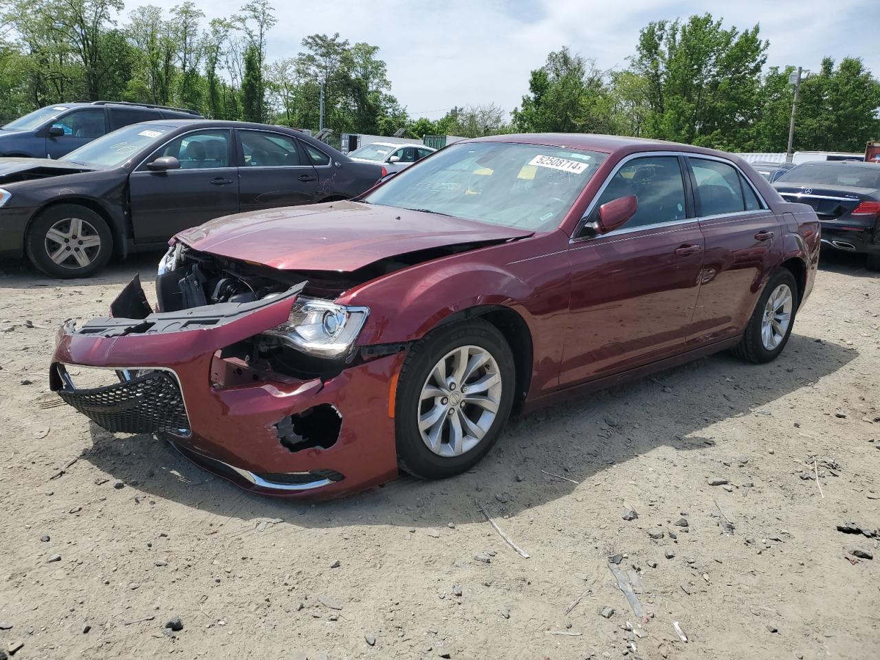 2019 Chrysler 300 Touring vin: 2C3CCAAG7KH602242