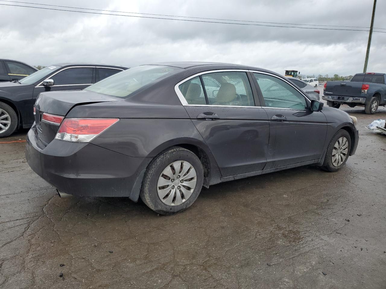 1HGCP2F36BA069165 2011 Honda Accord Lx