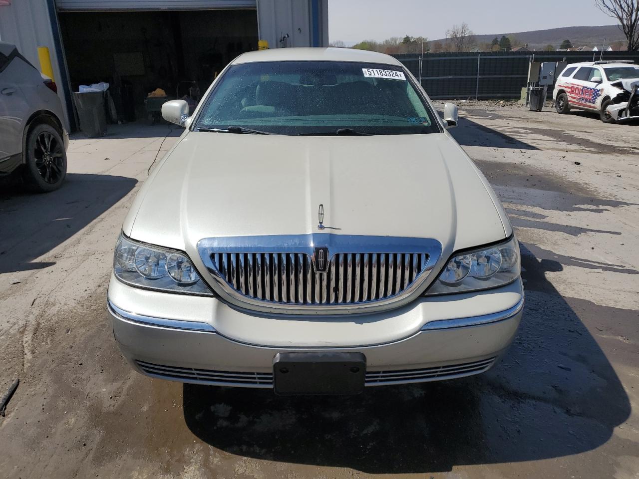 1LNHM82W76Y605727 2006 Lincoln Town Car Signature Limited