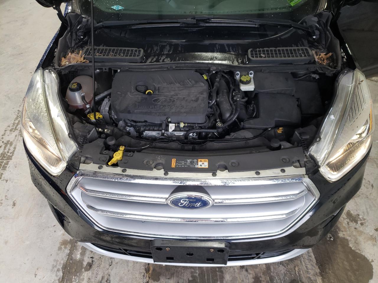 1FMCU9GD4HUE51558 2017 Ford Escape Se