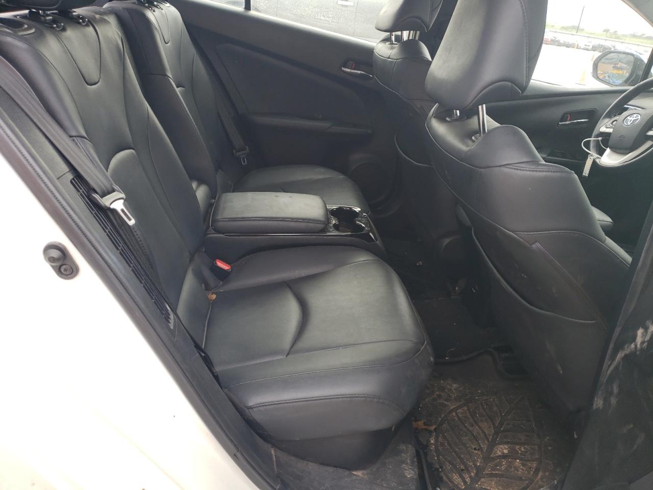 JTDKARFPXK3115043 2019 Toyota Prius Prime