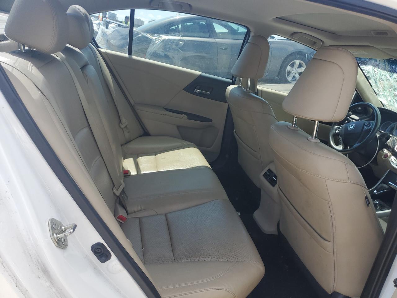 2015 Honda Accord Exl vin: 1HGCR2F81FA241095