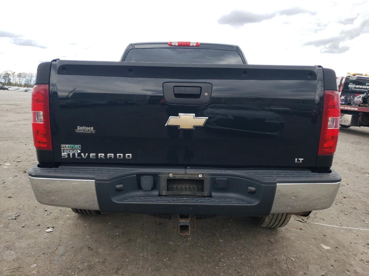 3GCPKSE32BG137818 2011 Chevrolet Silverado K1500 Lt