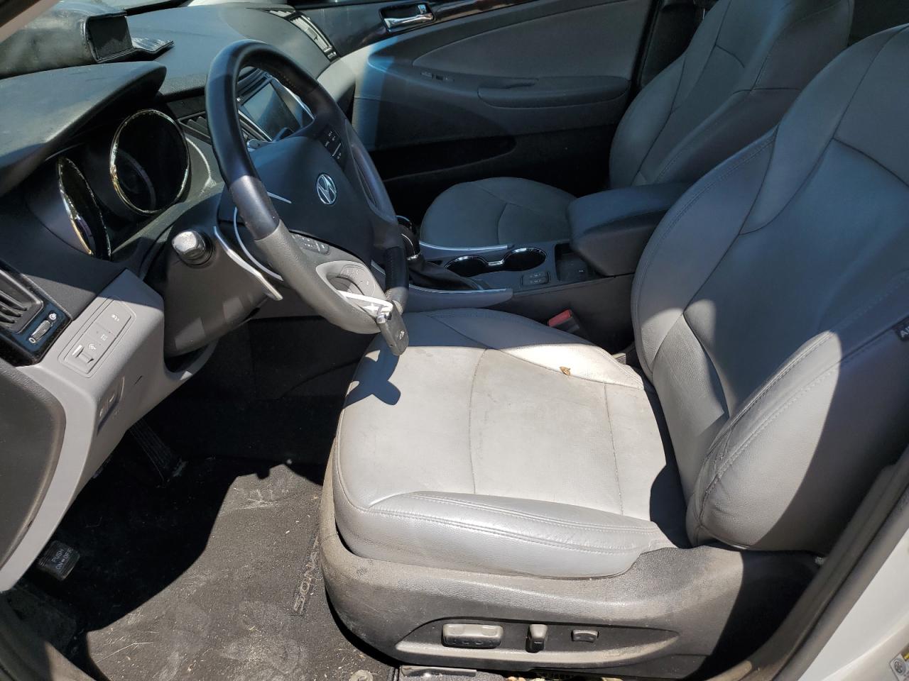 5NPEC4AB7DH722515 2013 Hyundai Sonata Se