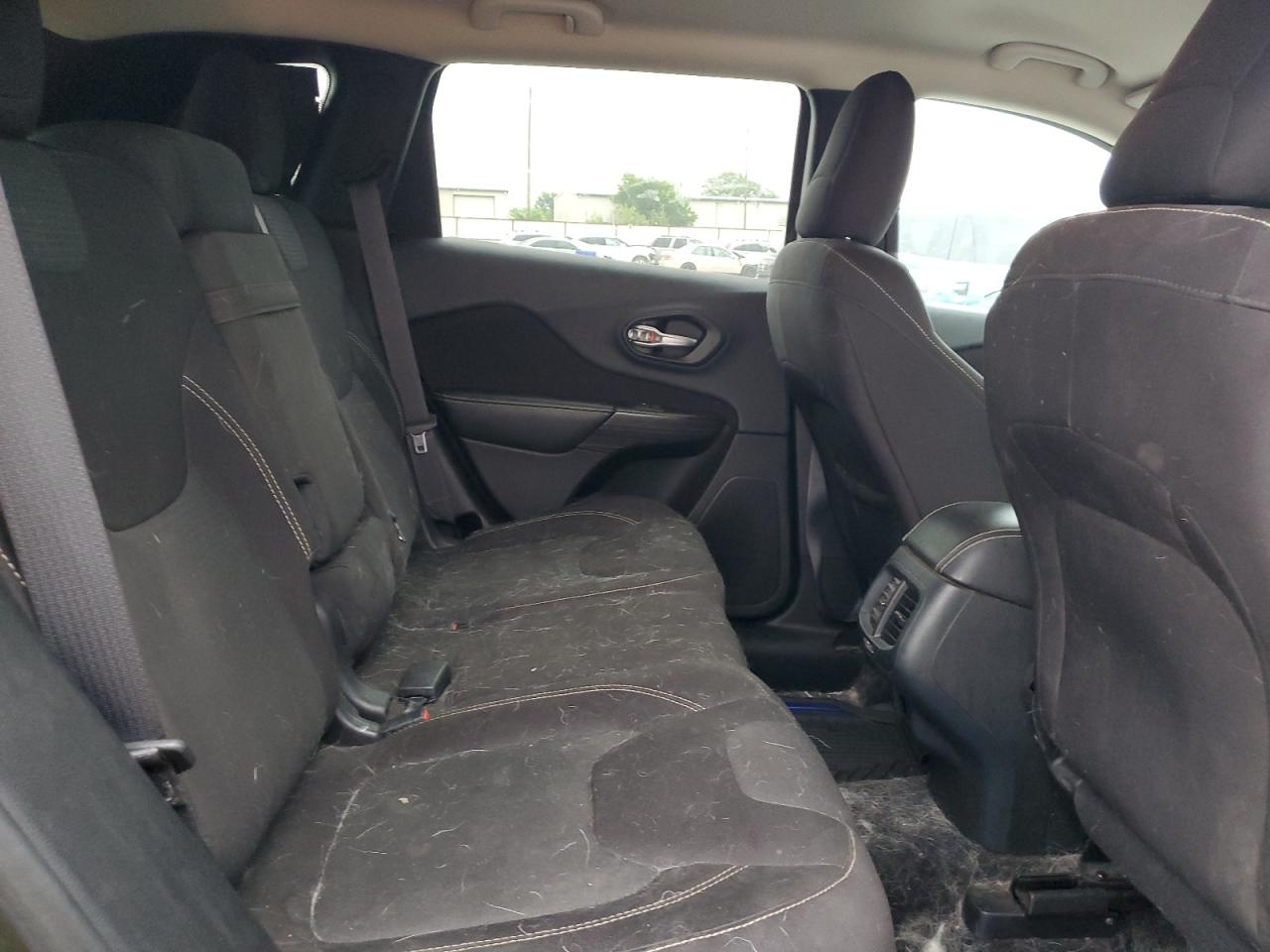 1C4PJLCB6FW656848 2015 Jeep Cherokee Latitude