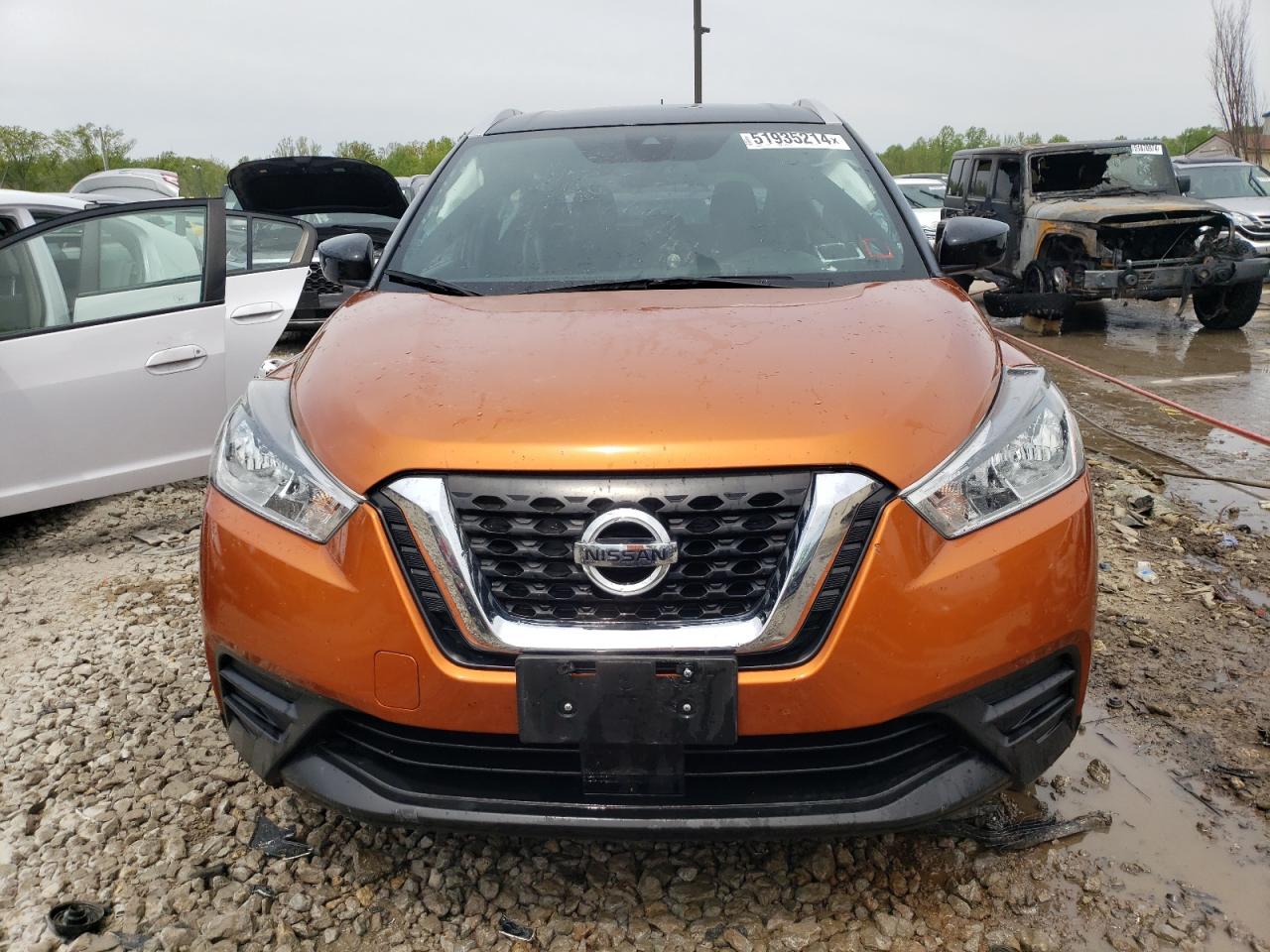 2020 Nissan Kicks Sv vin: 3N1CP5CV4LL559378