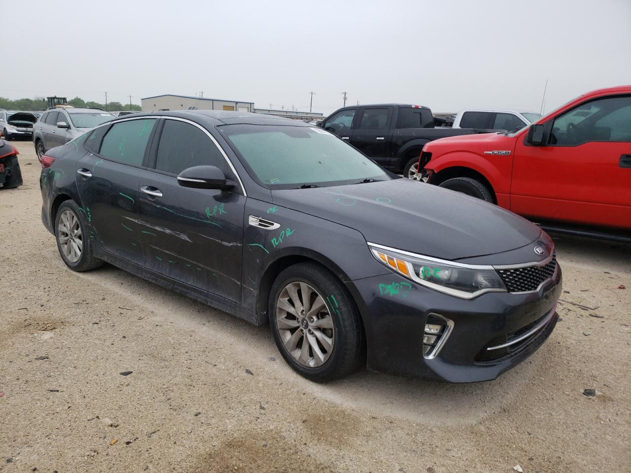 5XXGT4L38JG241078 2018 Kia Optima Lx