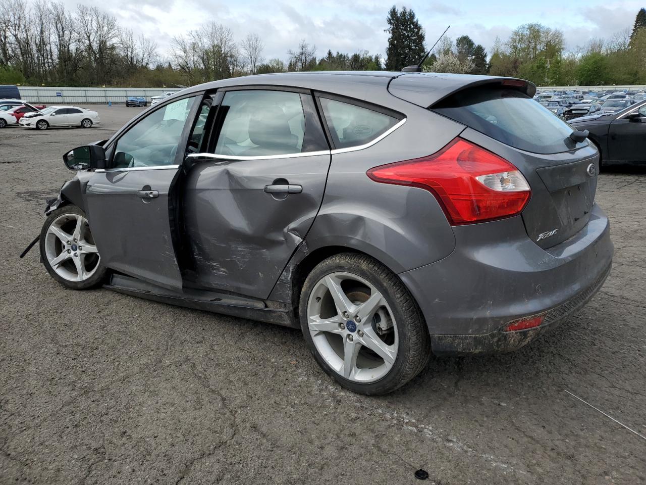 1FAHP3N24CL478134 2012 Ford Focus Titanium