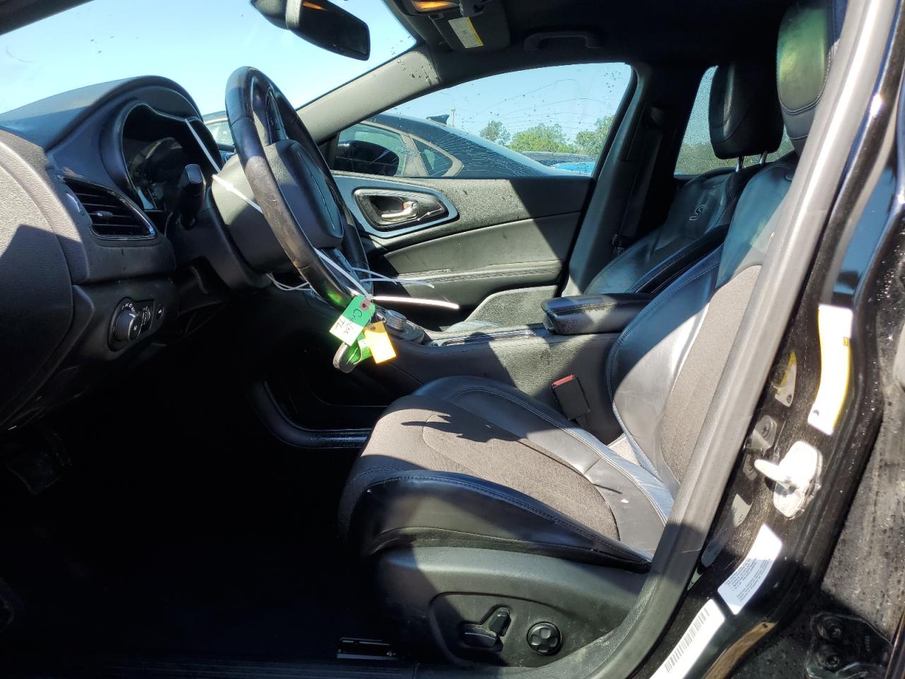 1C3CCCBG9FN506183 2015 Chrysler 200 S