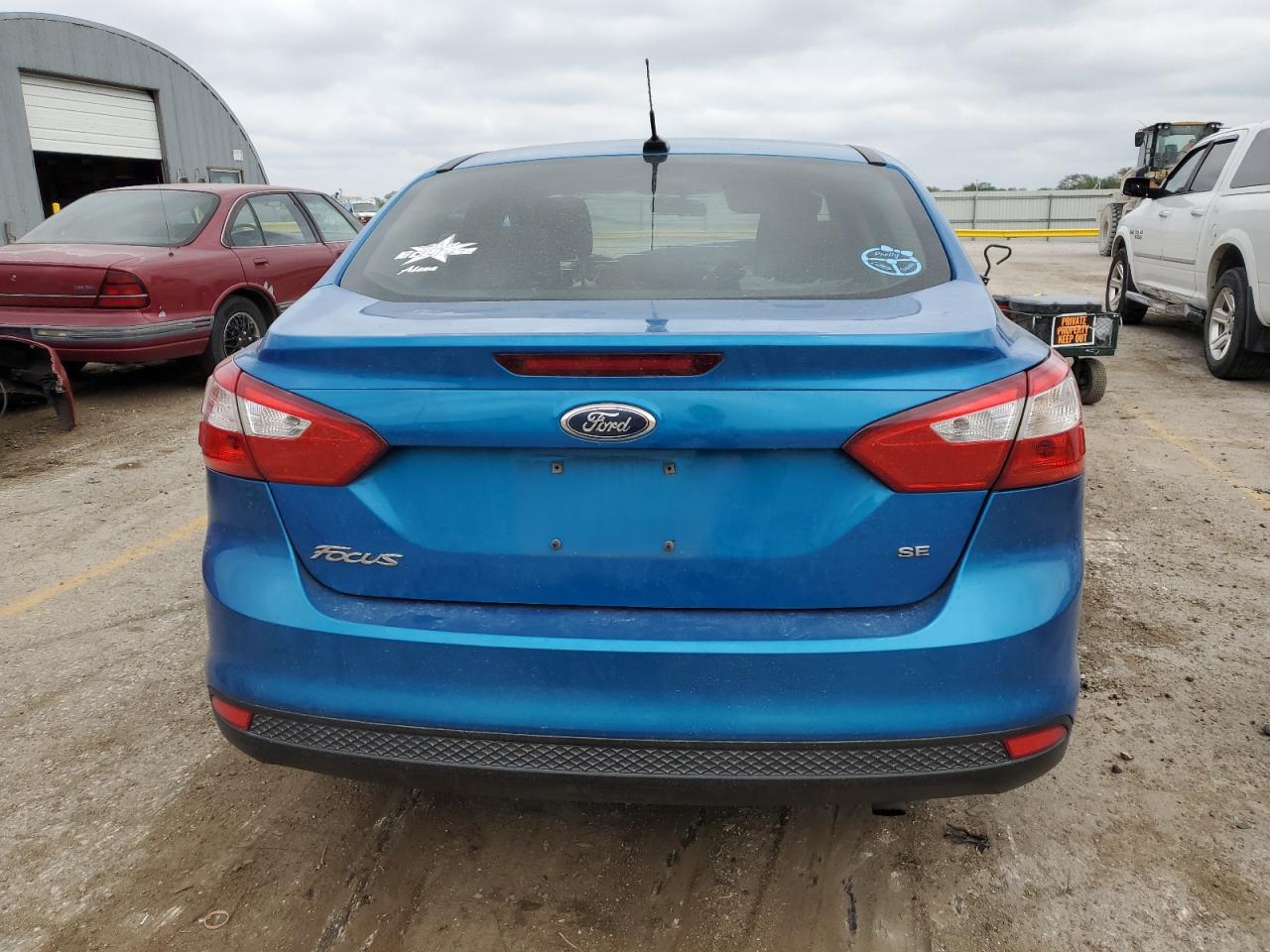 1FAHP3F26CL236086 2012 Ford Focus Se