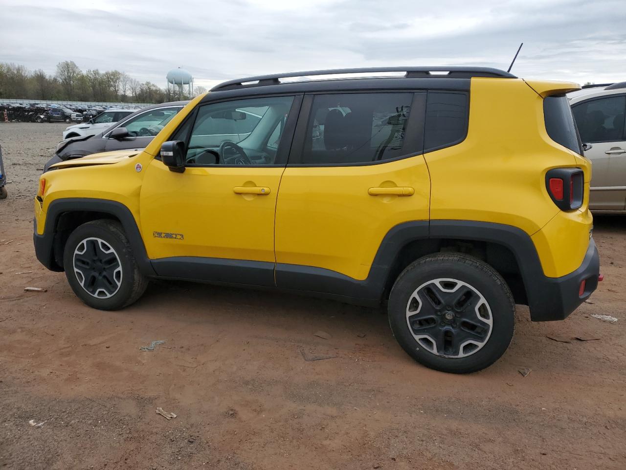 ZACCJBCT4FPB50918 2015 Jeep Renegade Trailhawk