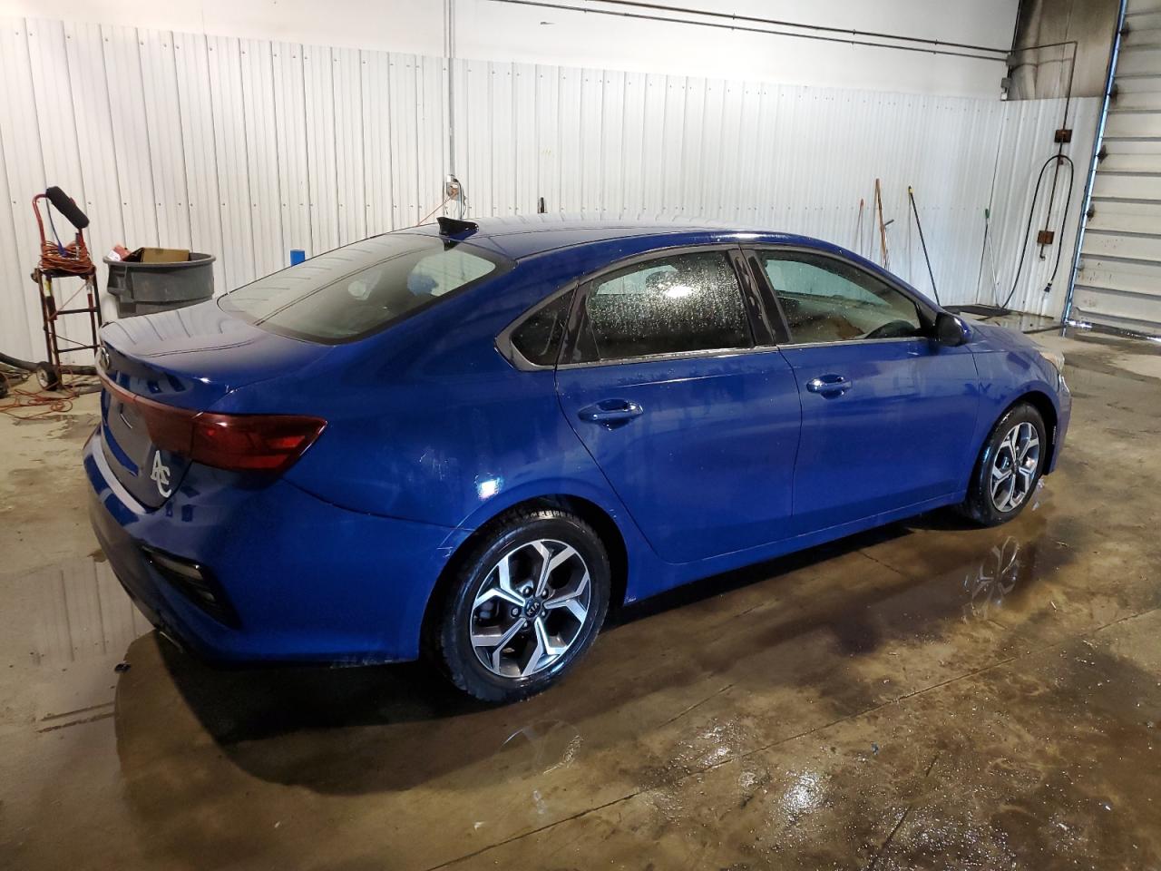 3KPF24AD9KE061063 2019 Kia Forte Fe