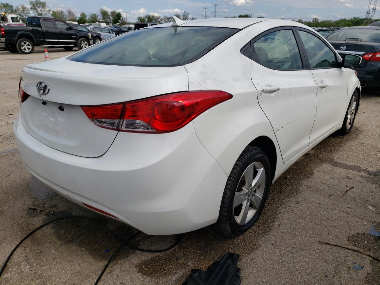 5NPDH4AE7DH438955 2013 Hyundai Elantra Gls