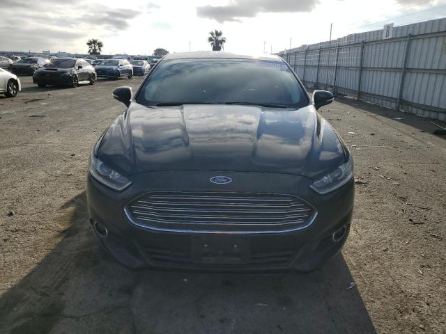 Lot #2489782796 2013 FORD FUSION SE salvage car