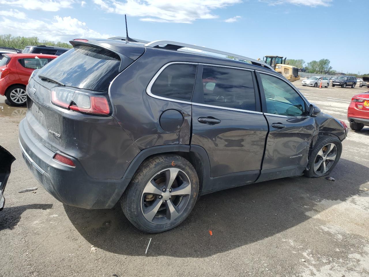 2019 Jeep Cherokee Limited vin: 1C4PJLDB3KD183933