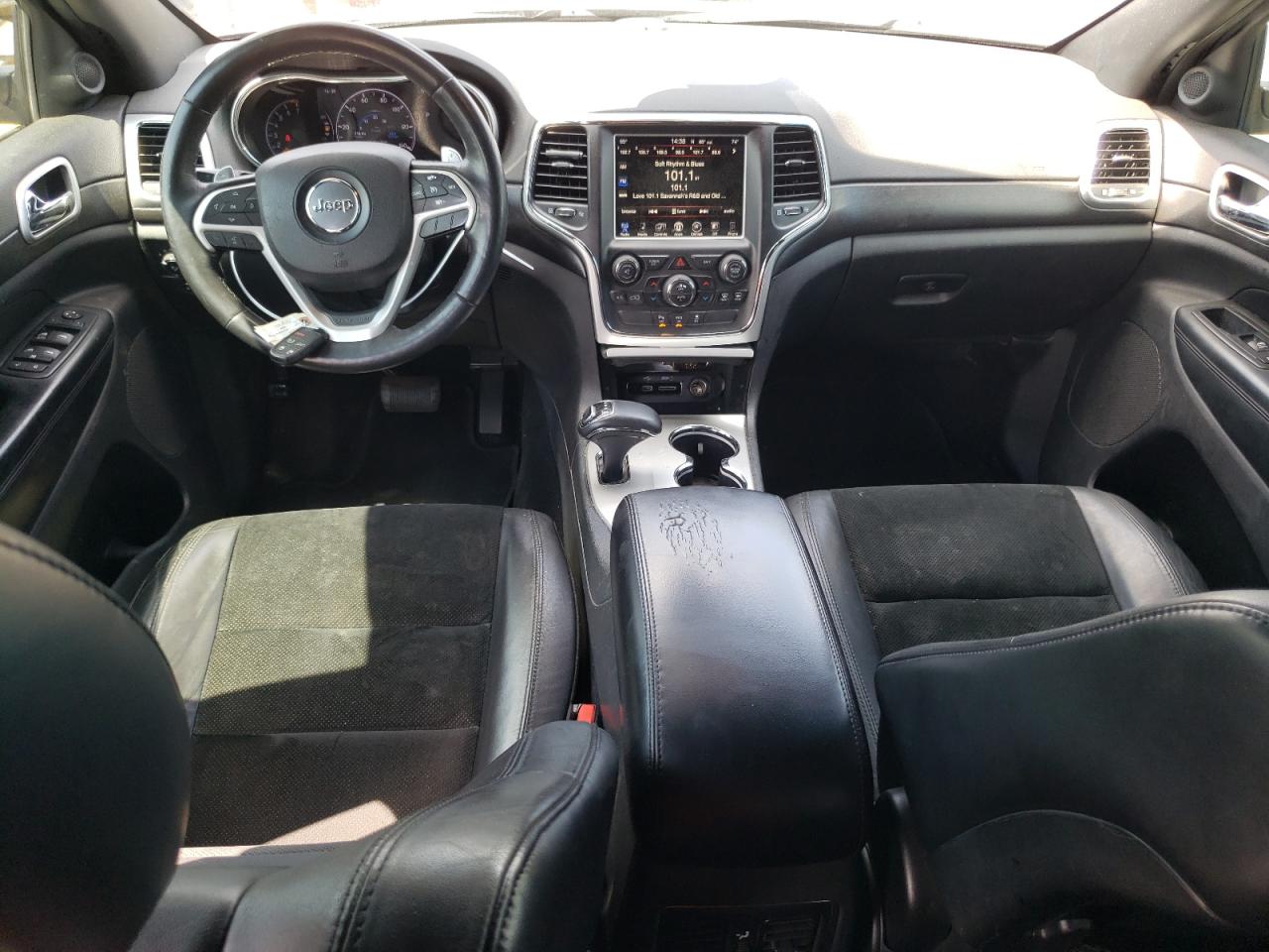 1C4RJEAG3FC118662 2015 Jeep Grand Cherokee Laredo