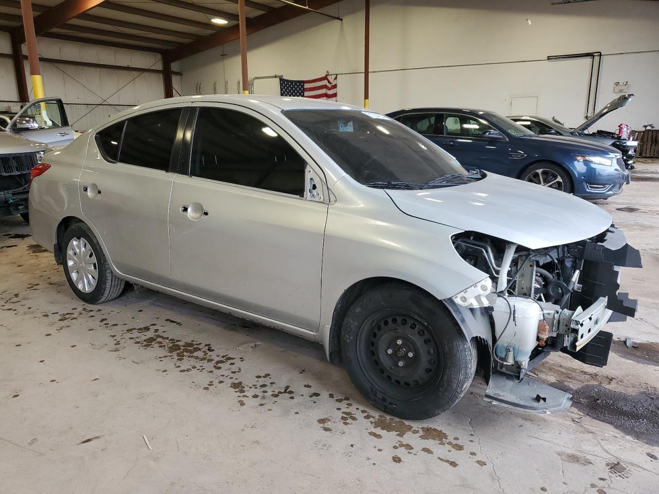 3N1CN7AP3KL880980 2019 Nissan Versa S