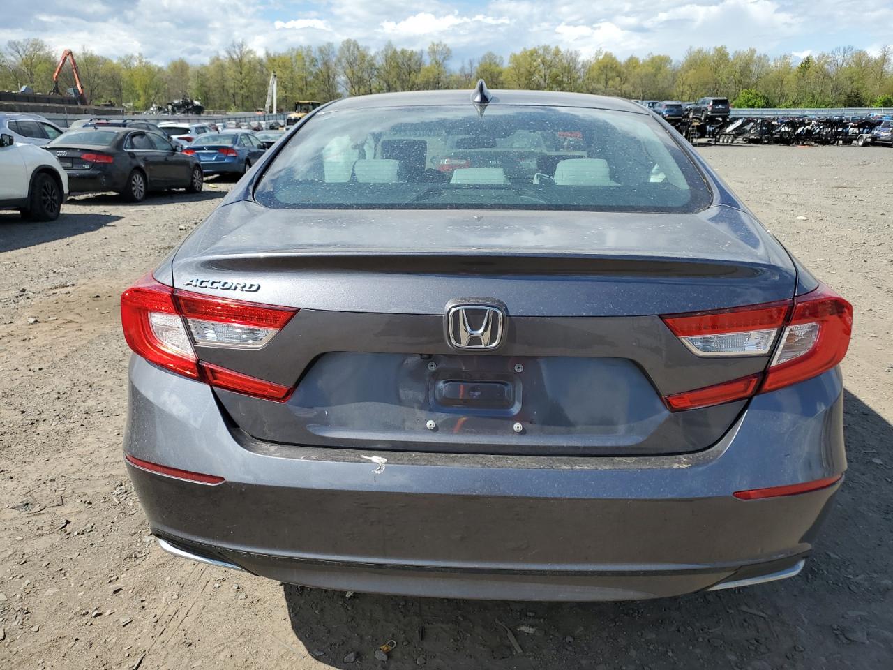 1HGCV1F19JA165787 2018 Honda Accord Lx