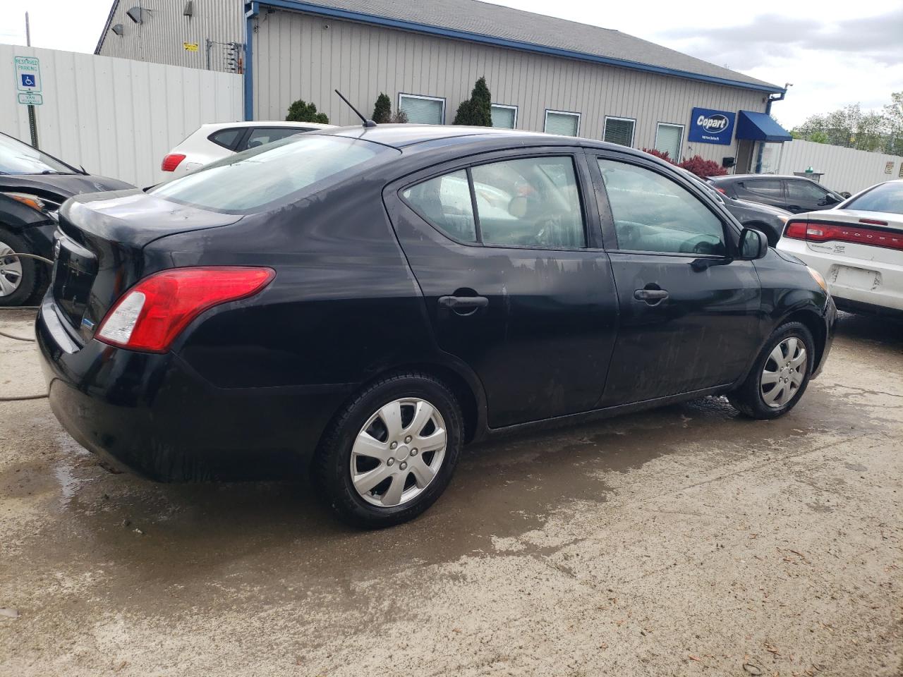 Lot #2825998704 2012 NISSAN VERSA S