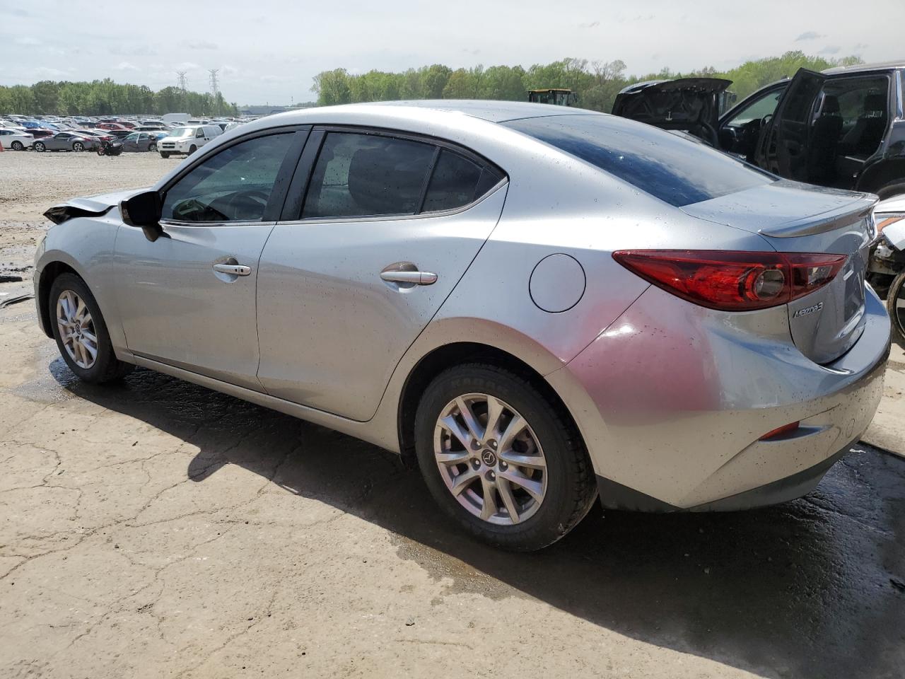 2015 Mazda 3 Touring vin: JM1BM1V73F1264017