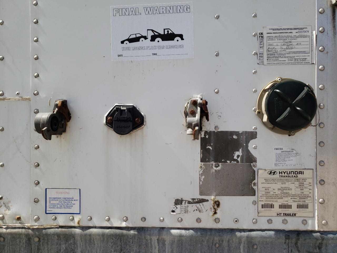 VIN: 3H3V532CXHT048008 2017 HYUNDAI ALL Models