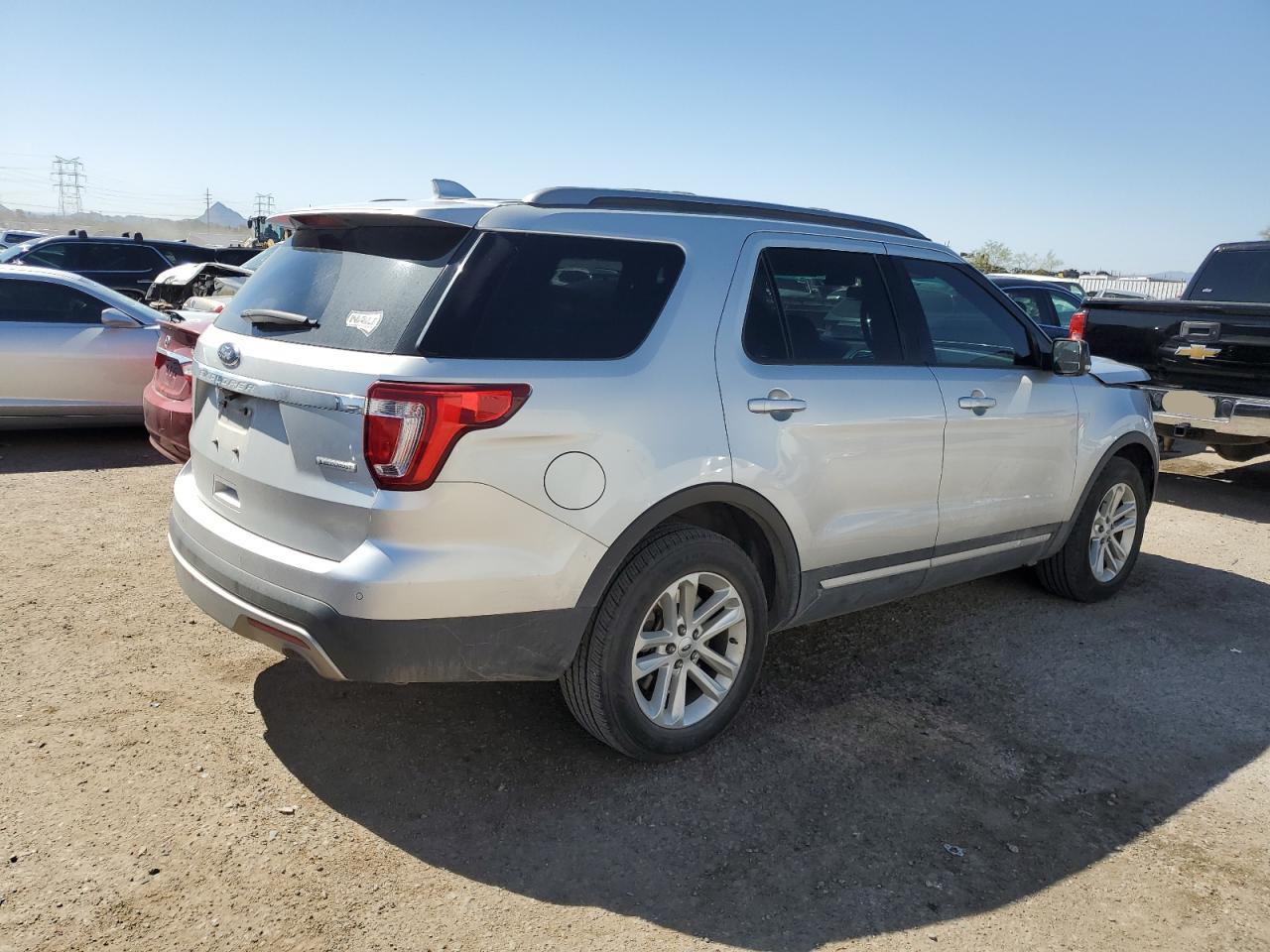 2016 Ford Explorer Xlt vin: 1FM5K7DH5GGB95129