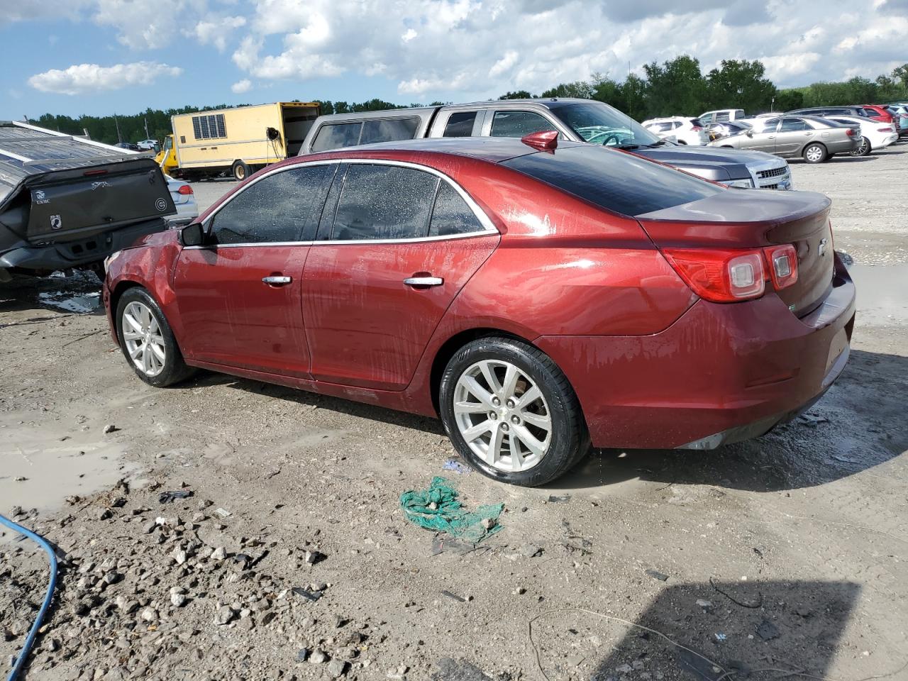 1G11E5SA4GF152596 2016 Chevrolet Malibu Limited Ltz