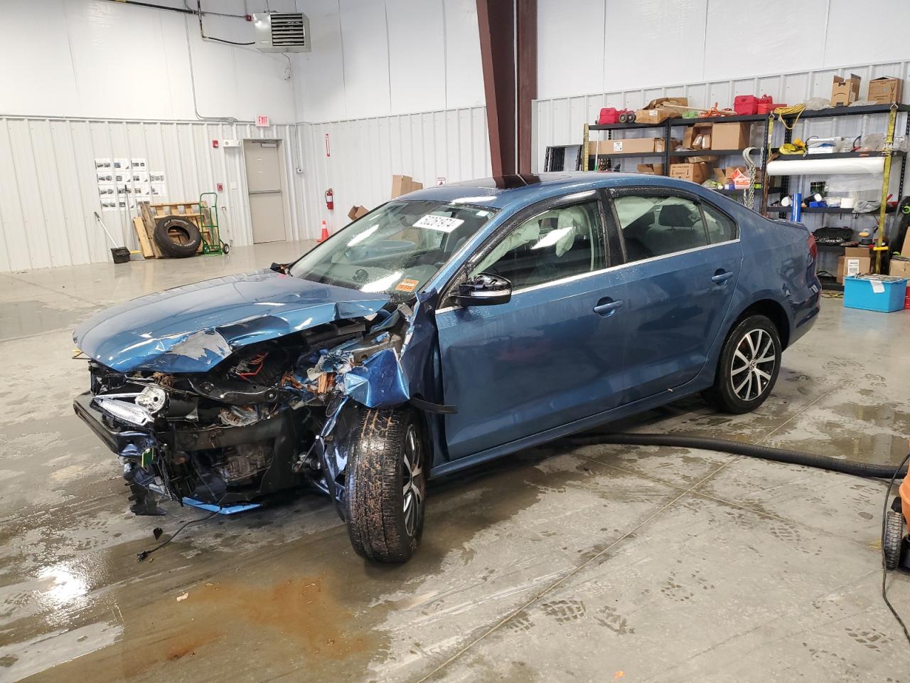 2017 Volkswagen Jetta Se vin: 3VWDB7AJ9HM257501