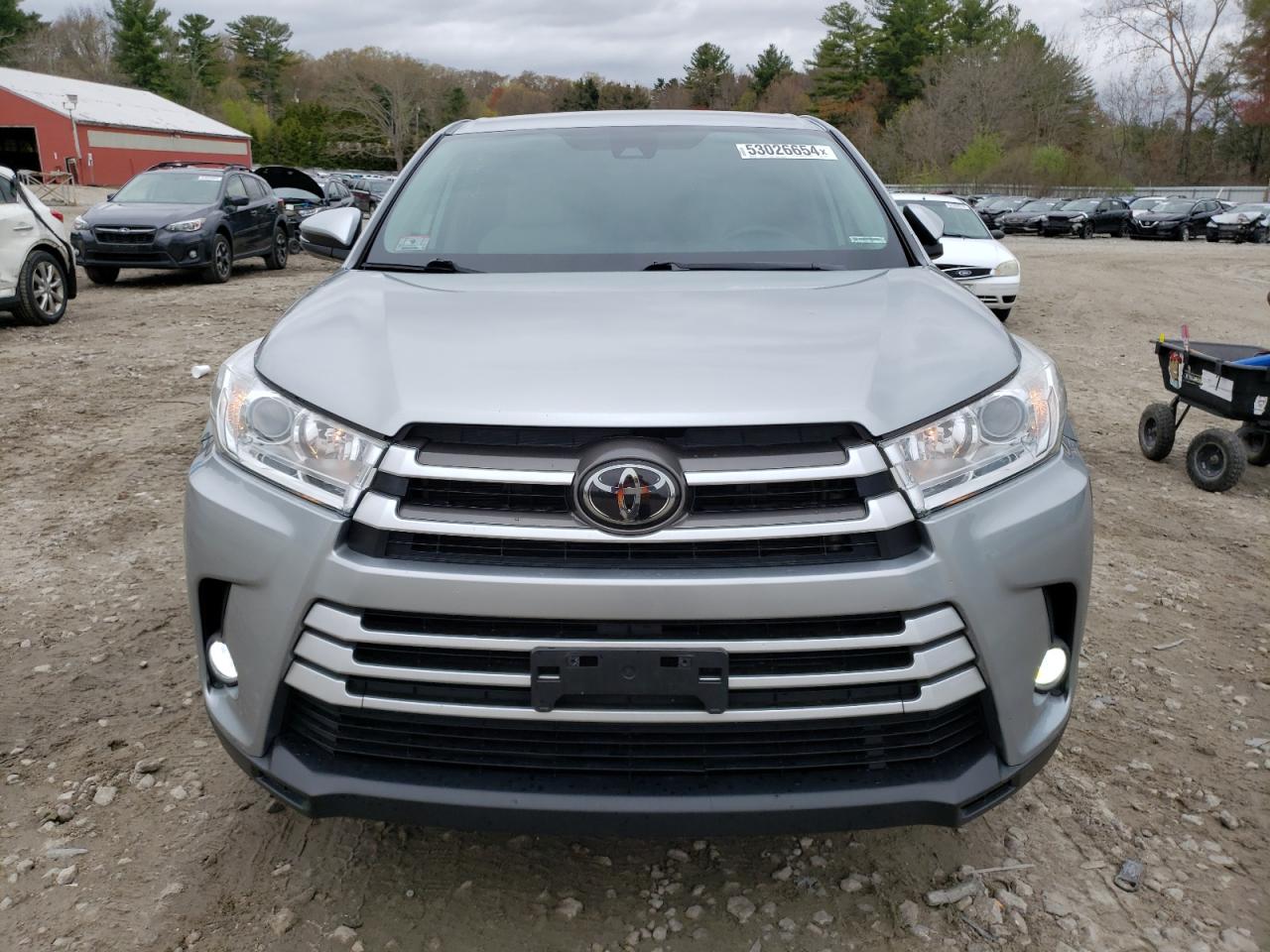 5TDBZRFH2JS912465 2018 Toyota Highlander Le