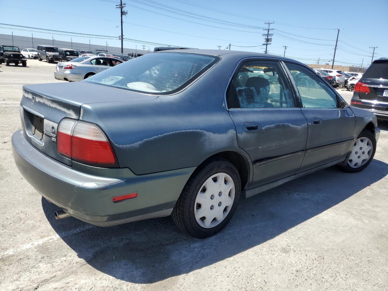 1HGCD5537TA072444 1996 Honda Accord Lx