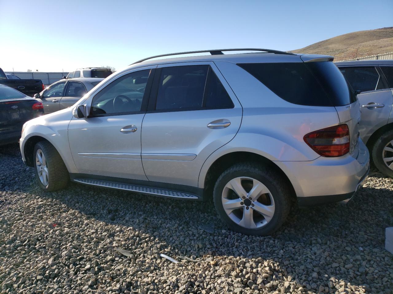 4jgbb22e68a338320 4JGBB22E68A338320 2008 Mercedes-Benz Ml 320 Cdi