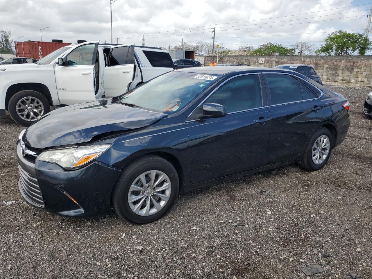 2017 Toyota Camry Le vin: 4T1BF1FK6HU732042